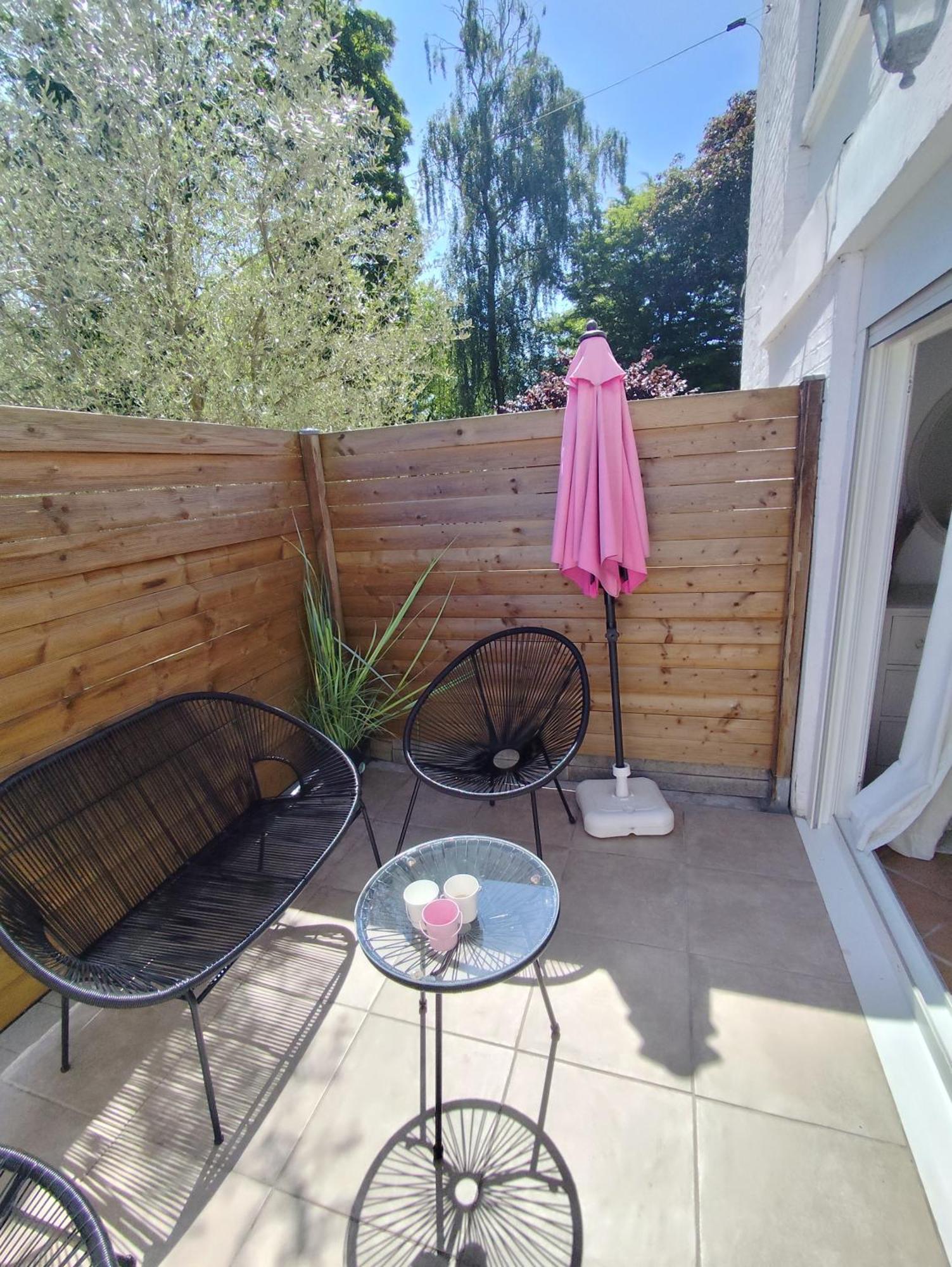 Escapade Pres De Lille - Appartement Charmant Avec Terrasse Et Parking Privee Mons-en-Baroeul المظهر الخارجي الصورة