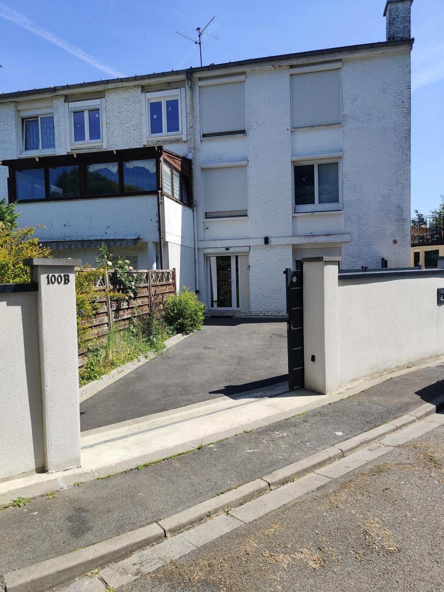 Escapade Pres De Lille - Appartement Charmant Avec Terrasse Et Parking Privee Mons-en-Baroeul المظهر الخارجي الصورة